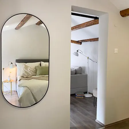 Apartment Parentium Loft Center Square