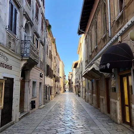 Parentium Loft Center Square Appartement *