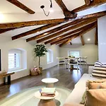 Parentium Loft Center Square Apartment *