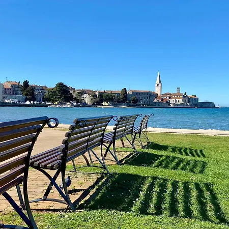 Parentium Loft Center Square Lejlighed