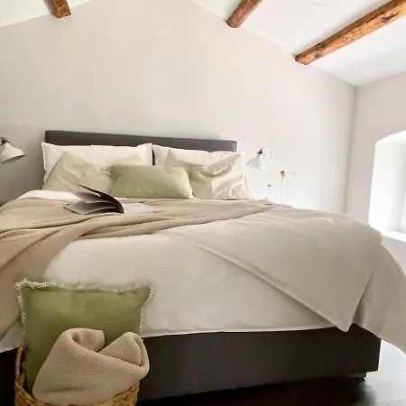 Parentium Loft Center Square * بوريتش