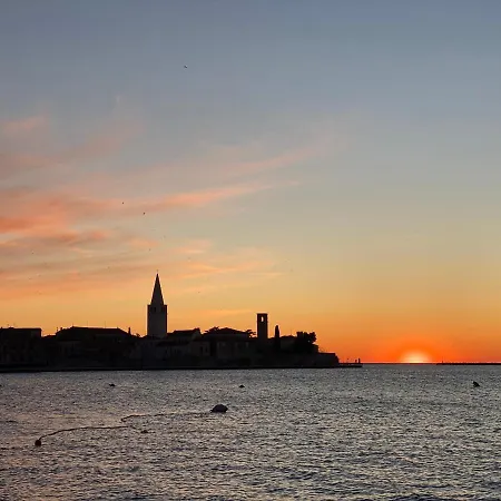 Lägenhet Parentium Loft Center Square Poreč